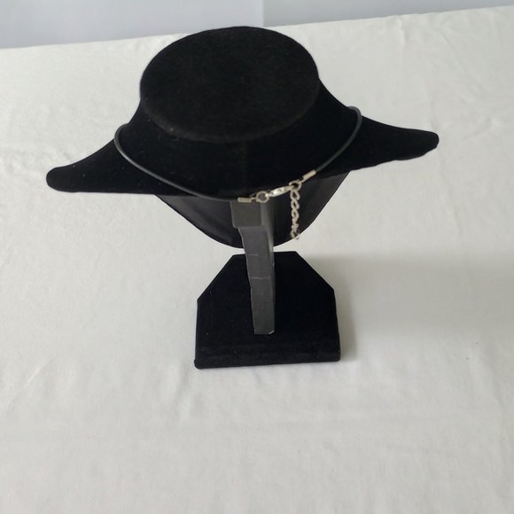 NWOT  Halloween Sanderson Spell Book Necklace- - Picture 3 of 10